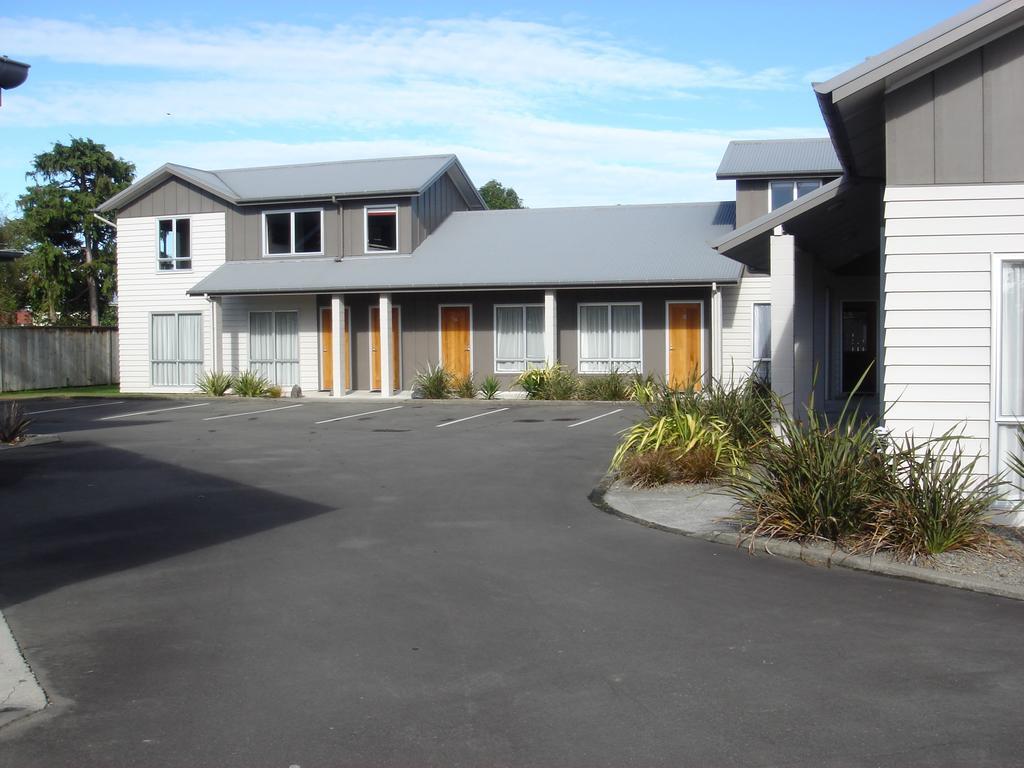 Arena Lodge Palmerston North Ngoại thất bức ảnh