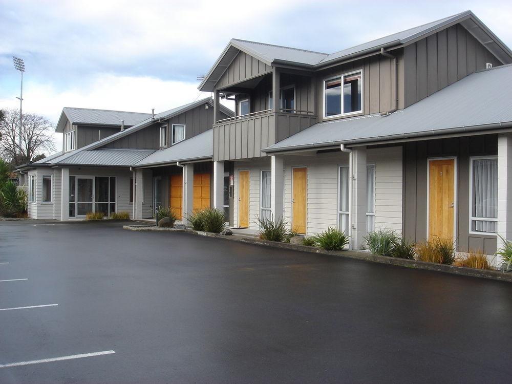 Arena Lodge Palmerston North Ngoại thất bức ảnh